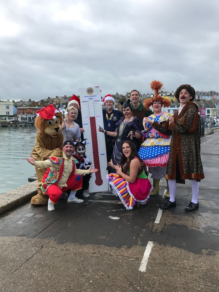 Christmas Harbour Swim Launch